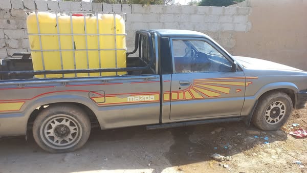 مازدا Pickup 1994 - صورة 3