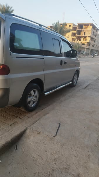 هيونداي H-1 / Starex 2006 - صورة 4