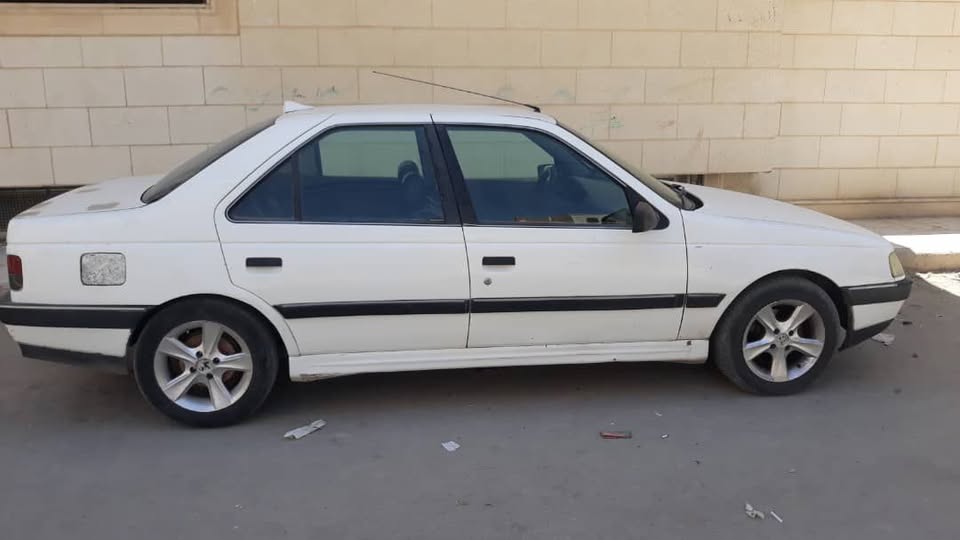 بيجو 504 1993