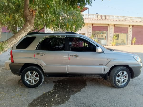 كيا سبورتاج 2007 - صورة 1
