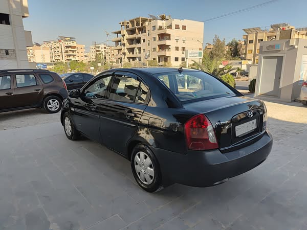 هيونداي فيرنا 2007 - صورة 1