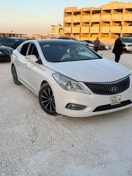هيونداي أزيرا 2014 - صورة 2