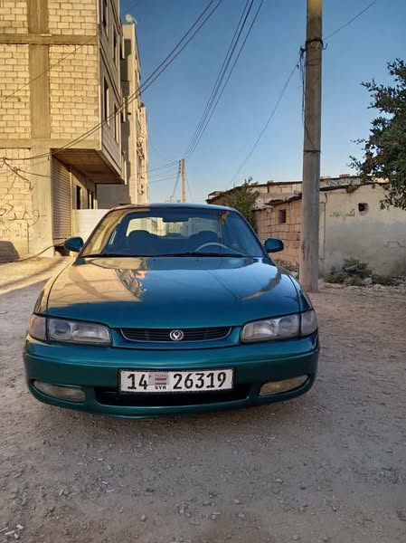 مازدا 626 1995 - صورة 1