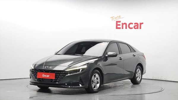 هيونداي أفانتي 2021 - صورة 1
