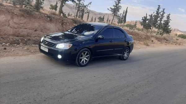 كيا سبكترا 2004 - صورة 1