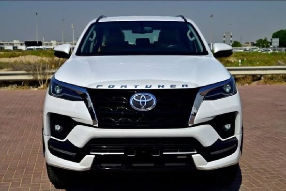 تويوتا Fortuner 2025 - صورة 2