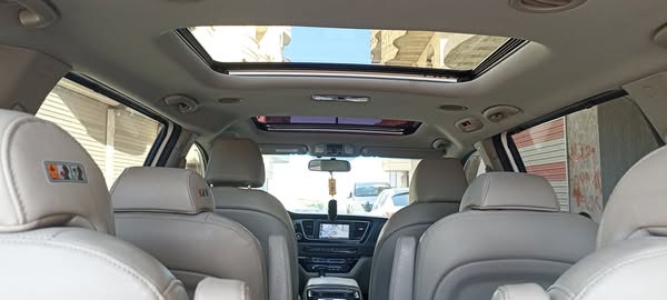كيا كرنفال 2018 - صورة 1