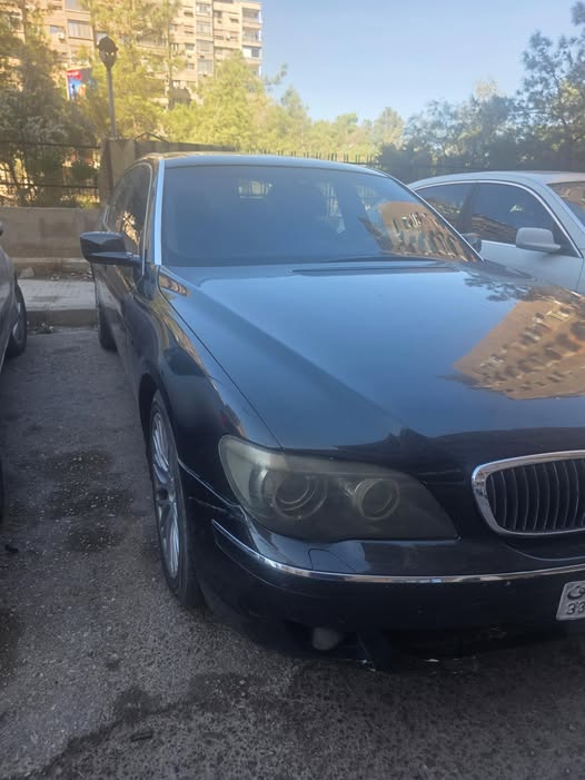 BMW 745 2002