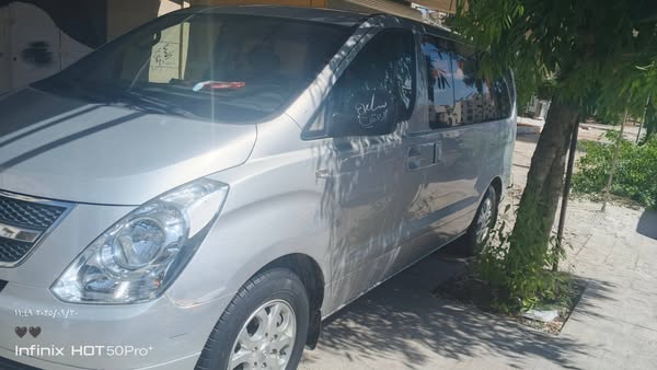 هيونداي H-1 2010 - صورة 3