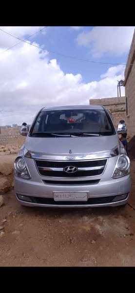 هيونداي H-1 2010 - صورة 1