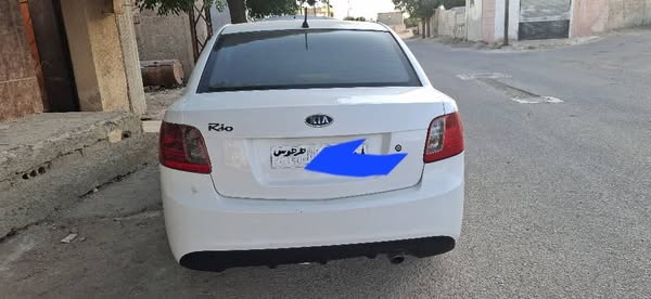 كيا ريو 2011 - صورة 2