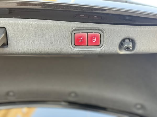 مرسيدس-بنز E 250 2020 - صورة 5