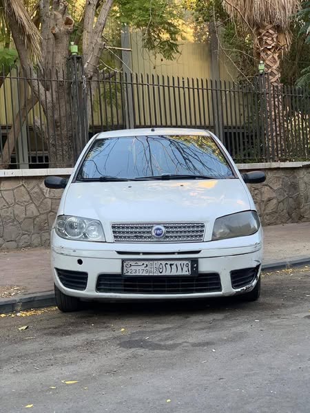 فيات بونتو 2007 - صورة 4