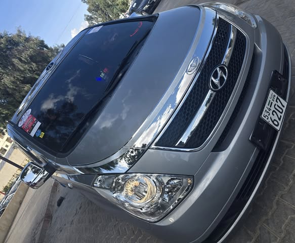 هيونداي H-1 2015 - صورة 1