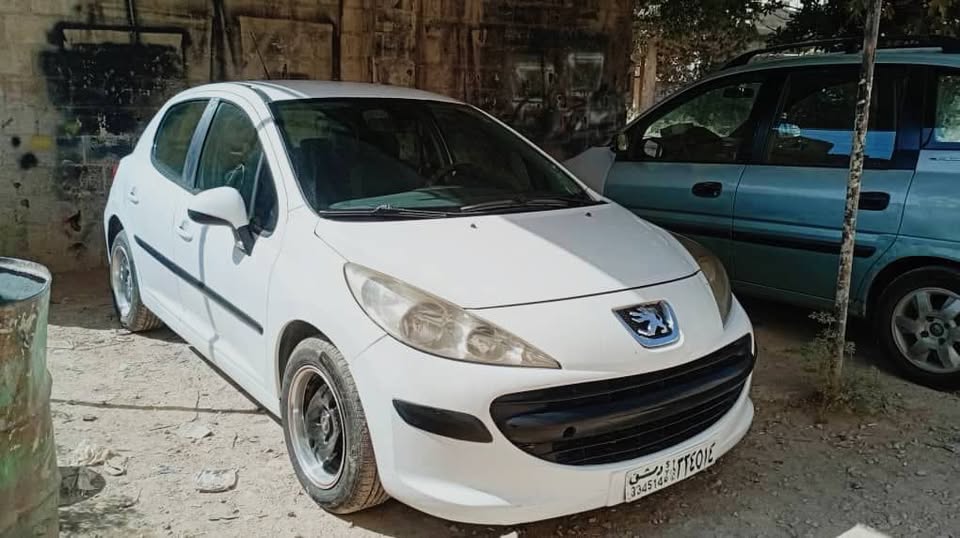 بيجو 207 2007