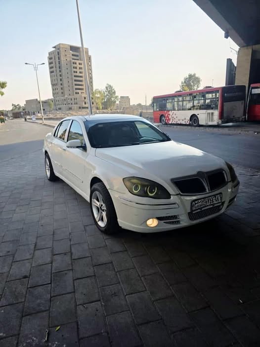 بريليانس BS4 2008