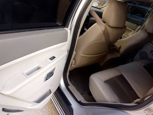 جيب جراند شيروكي 2006 - صورة 2