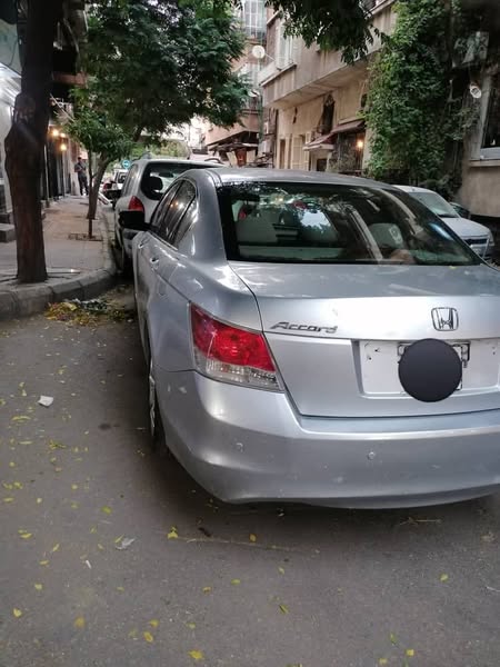 هوندا اكورد 2008 - صورة 2