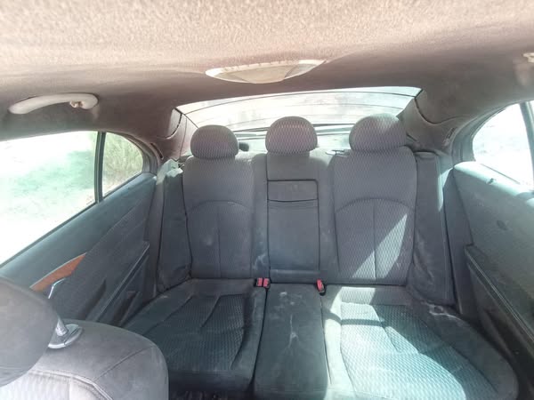 مرسيدس-بنز E 200 2001 - صورة 5