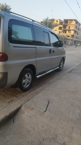 هيونداي H-1 2006 - صورة 2