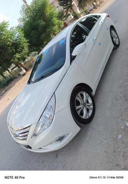 هيونداي سوناتا 2011 - صورة 3