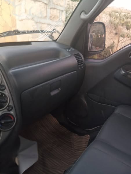 كيا K4000 2015 - صورة 5