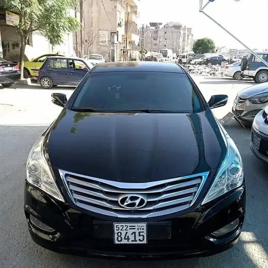 هيونداي أزيرا 2011