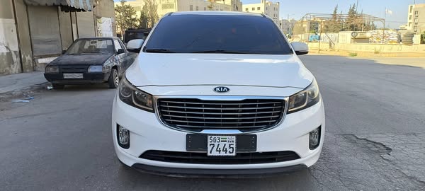 كيا كرنفال 2016 - صورة 5