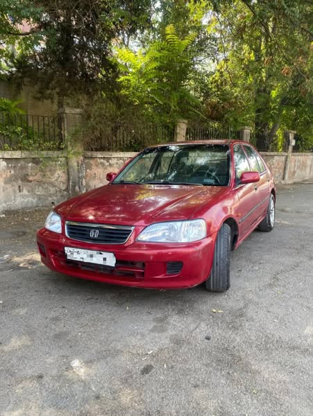 هوندا سيتي 2002 - صورة 1