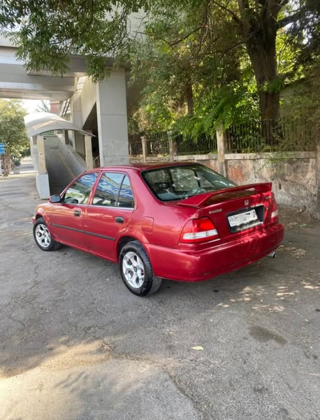 هوندا سيتي 2002 - صورة 3