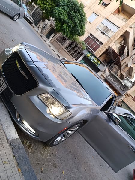 كرايسلر 300 2015 - صورة 2