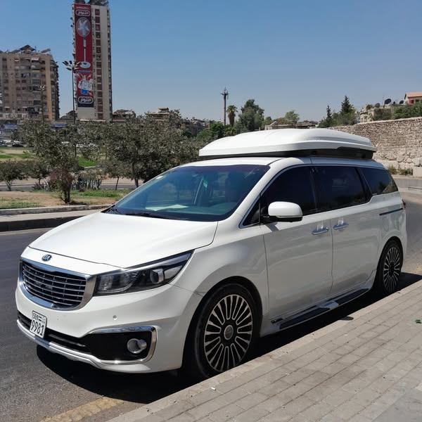 كيا كرنفال 2016 - صورة 3