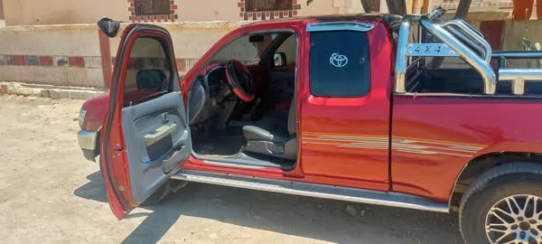 تويوتا هايلوكس 2005 - صورة 4