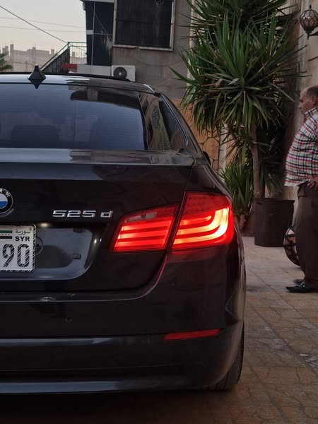 BMW 525 2013 - صورة 3