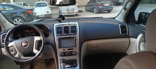 GMC أكاديا 2013 - صورة 5