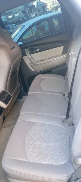 GMC أكاديا 2013 - صورة 4