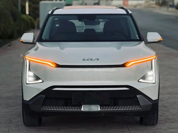 كيا EV5 2025 - صورة 1