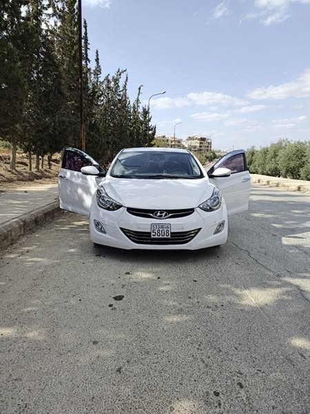 هيونداي افانتي 2013 - صورة 1