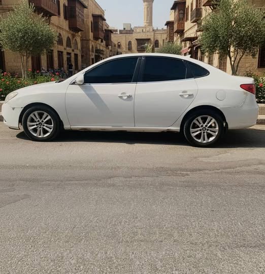 هيونداي افانتي 2009