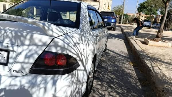 ميتسوبيشي لانسر 2008 - صورة 4