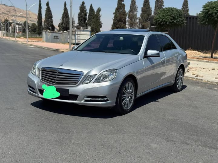 Mercedes-Benz E-Class 2011