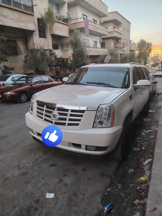 كاديلاك اسكاليد 2013