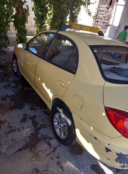 كيا ريو 2001 - صورة 5