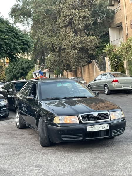 سكودا اوكتافيا 2001 - صورة 5