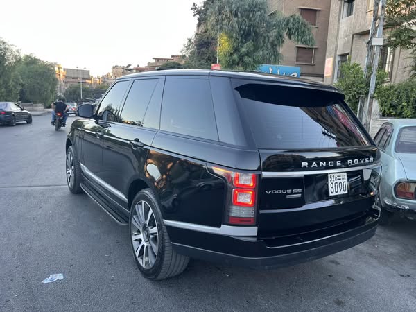 لاند روفر رانج روفر 2015 - صورة 3