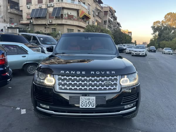 لاند روفر رانج روفر 2015 - صورة 1