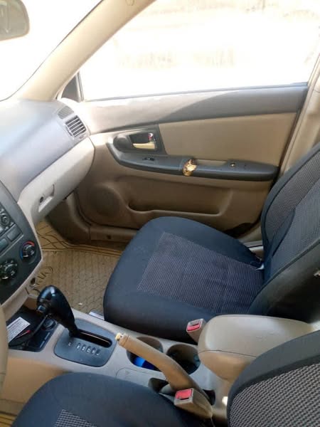 كيا سبكترا 2006 - صورة 3