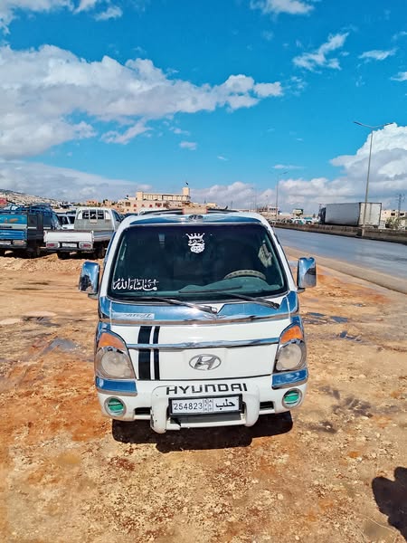 هيونداي H-100 2007 - صورة 1