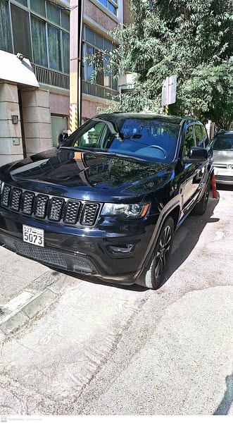 Jeep غراند شيروكي 2018 - صورة 2