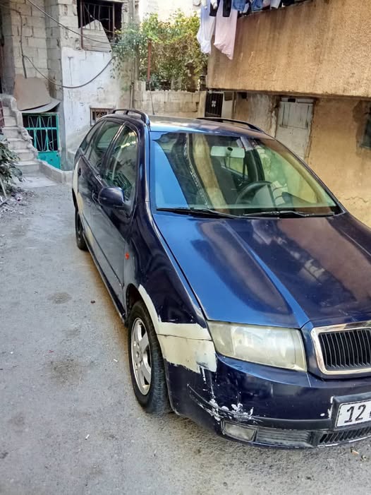 سكودا Fabia 2005